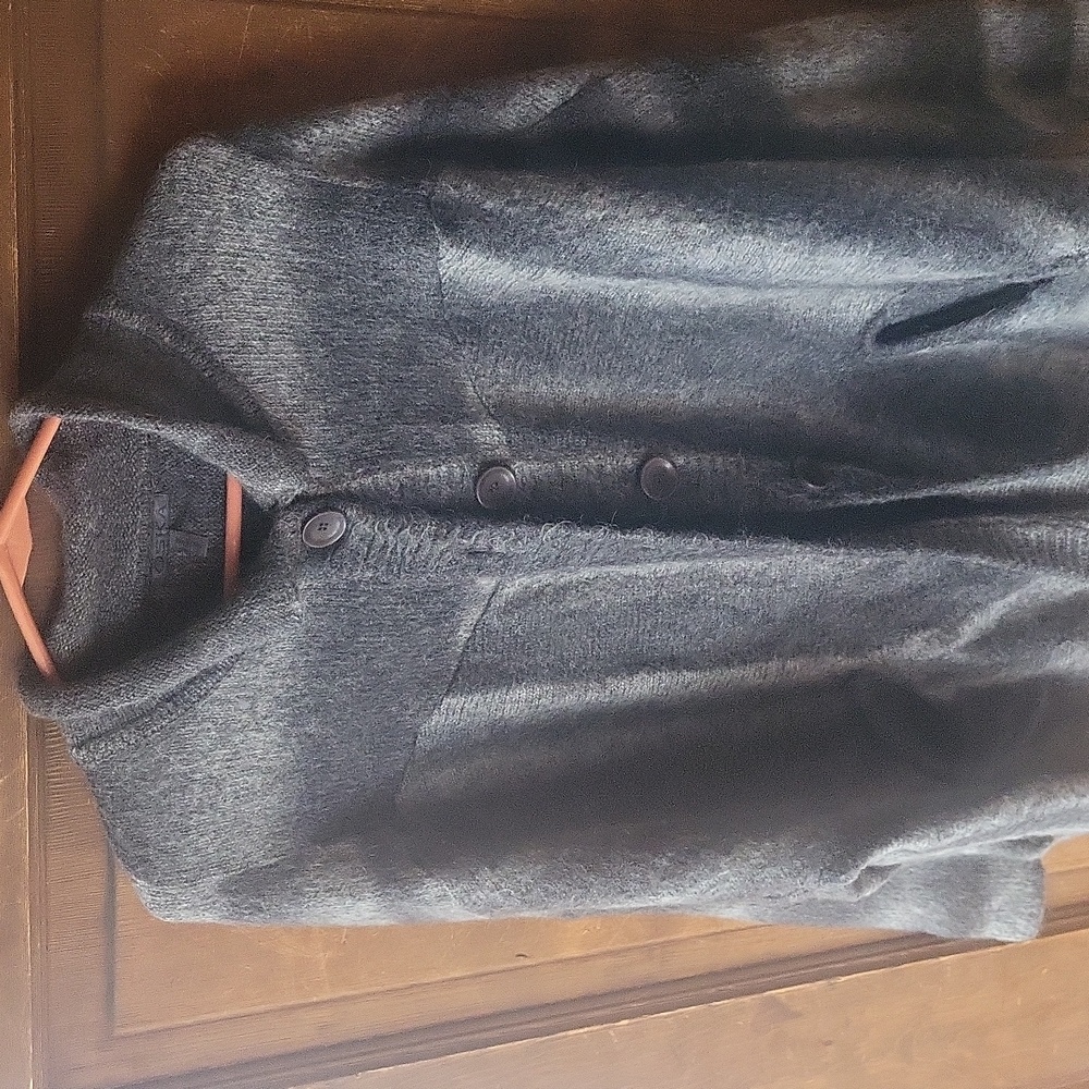 OSKA.....size 1 comfort cardigan....in shades of gray with pockets